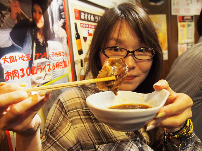 最後は地元民おすすめのジンギスカン！ 肉厚で濃厚～